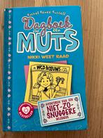 Dagboek van een Muts - Nikki Weet Raad, Ophalen of Verzenden, Zo goed als nieuw, Rachel Renée Russell, Fictie