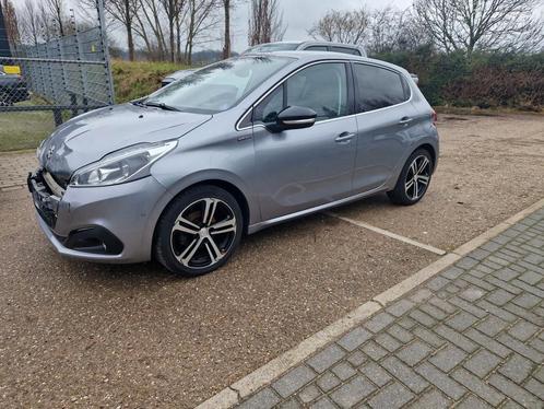 Zeer mooie peugeot 208 GT-LINE BJ 2019 panoramadak, Auto diversen, Schadeauto's, Handgeschakeld, Benzine, Hatchback, Zilver of Grijs