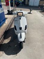 Vespa lx/s 50cc 4t, Ophalen, Maximaal 45 km/u, Vespa S, Zo goed als nieuw
