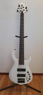 Marcus Miller M2 5-snarige basgitaar, Muziek en Instrumenten, Snaarinstrumenten | Gitaren | Bas, Ophalen of Verzenden, Gebruikt