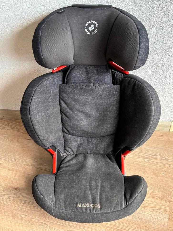 Maxi Cosi Rodifix autostoel (isofix), Kinderen en Baby's, Autostoeltjes, Gebruikt, Maxi-Cosi, 15 t/m 36 kg, Isofix, Slaapstand