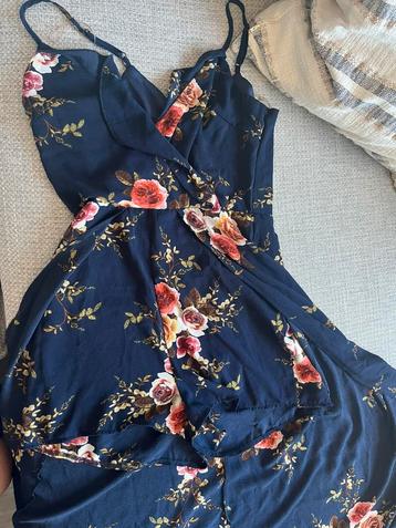 Playsuit (jumpsuit met shorts met jurk/cape) beschikbaar voor biedingen