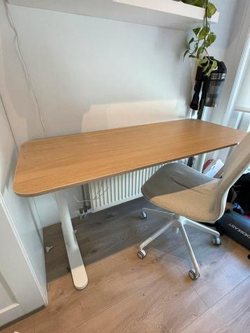 Ikea bureau bekant 140 bij 60 beschikbaar voor biedingen