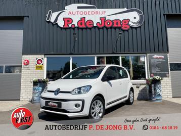 Volkswagen UP 1.0 TSI CLUB UP! Zwarte hemel, Speciaal interi beschikbaar voor biedingen