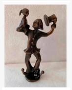 Bronzen clown met meisje en hoed, 15 cm Corry Ammerlaan, Antiek en Kunst, Ophalen of Verzenden