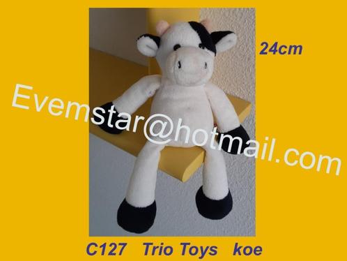 C127 Koe Trio Toys: velours koetje (25cm), Kinderen en Baby's, Speelgoed | Knuffels en Pluche, Zo goed als nieuw, Koe, Ophalen