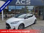 Toyota Yaris 1.5 VVT-i Bi-Tone 126pk | Parelmoer | Ad.cruise, Voorwielaandrijving, Leder en Stof, Wit, 1490 cc