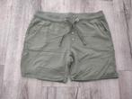 Zomerse groene korte broek met elastiek, S. Katoenen short., Kort, Onb, Ophalen of Verzenden, Onb