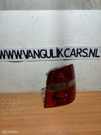 Achterlicht  rechts Volkswagen Touran, Gebruikt, Volkswagen, Ophalen of Verzenden, Volkswagen