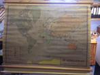vintage schoolkaart van de werelddelen, Antiek en Kunst, Curiosa en Brocante, Ophalen