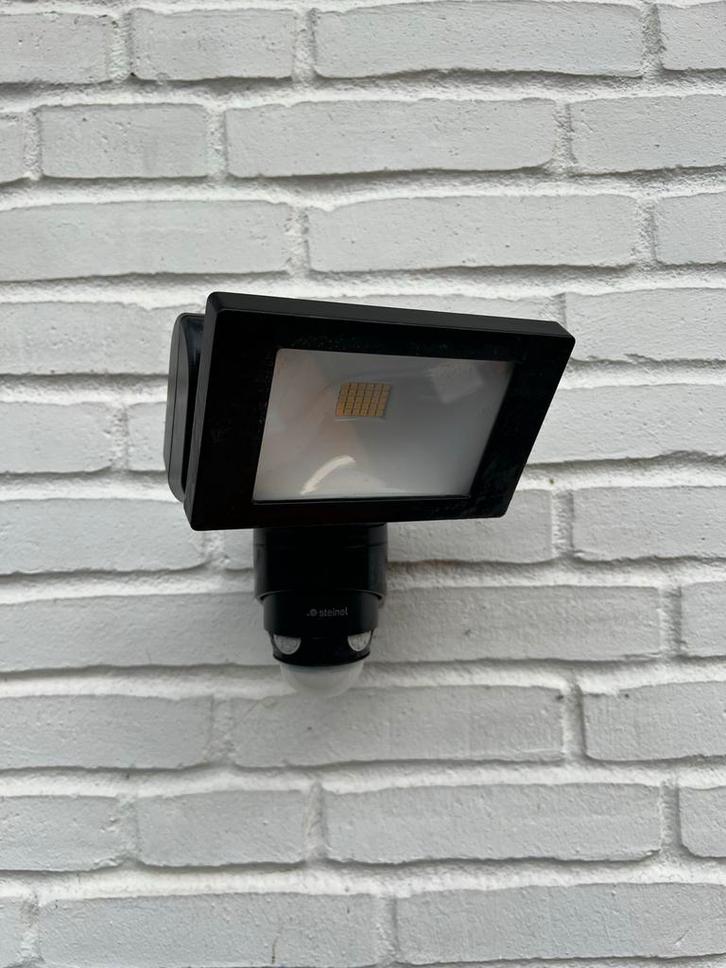 Steinel Buitenlamp met Sensor, Tuin en Terras, Buitenverlichting, Gebruikt, Wandlamp, Kunststof, Minder dan 50 watt, Netvoeding