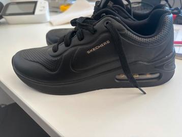 Zgan zwarte sketchers maat 37 beschikbaar voor biedingen