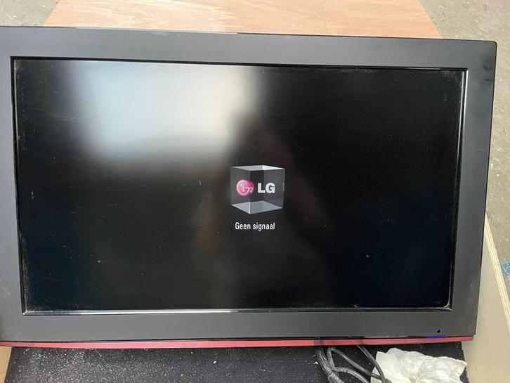 LG tv 32 inch 32LD350, Audio, Tv en Foto, Televisies, 80 tot 100 cm, LG, 50 Hz, Ophalen