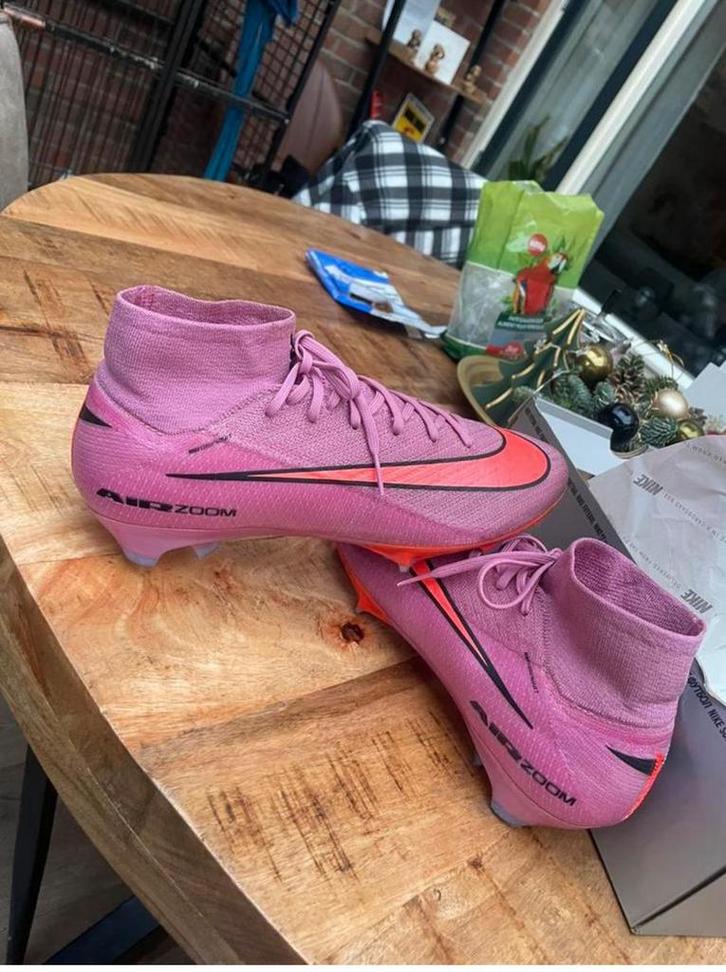NIKE ZM SUPERFLY 10 ELITE FG voetbalschoenen, Sport en Fitness, Voetbal, Zo goed als nieuw, Schoenen, Maat M, Ophalen of Verzenden