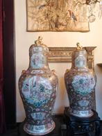 imposant koppel Chinese Cantonese vazen, Antiek en Kunst, Ophalen