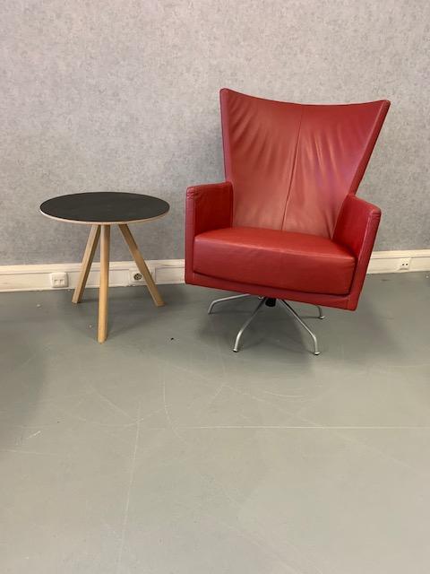 1x Montis Romeo rood leder - draaifauteuil, Huis en Inrichting, Fauteuils, Zo goed als nieuw, Leer