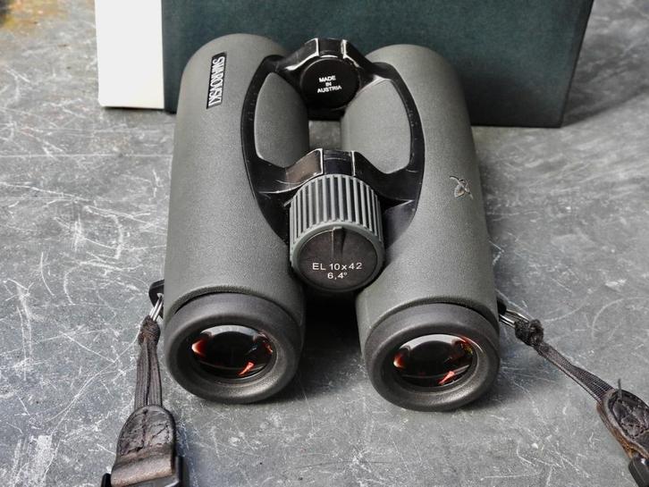 Aangeboden Swarovski verrekijker, Swarovision EL 10x42, Audio, Tv en Foto, Optische apparatuur | Verrekijkers, Gebruikt, Dakkant (recht)