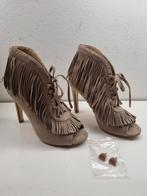 Aparte Lederen/Suède, ENKELLAARSJES, mt 36, Nieuw!, Beige, Lage of Enkellaarzen, Nieuw, Ophalen of Verzenden