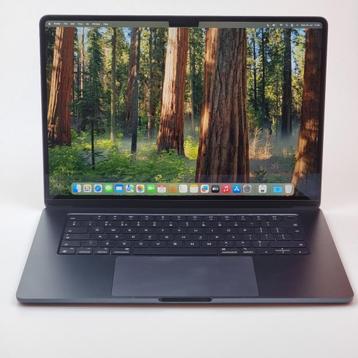 Macbook Air 15 Inch 2024 M3 16GB/256GB Midnight | Accu: 100% beschikbaar voor biedingen