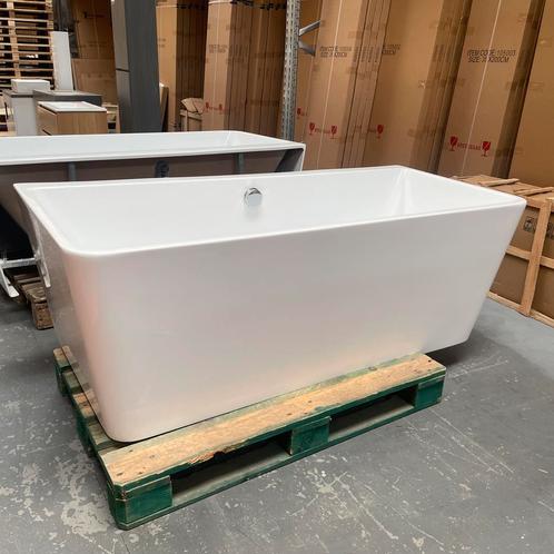 Half vrijstaand ligbad inclusief afvoer 170x75x60 nr124, Huis en Inrichting, Woonaccessoires | Overige, Nieuw, Ophalen of Verzenden