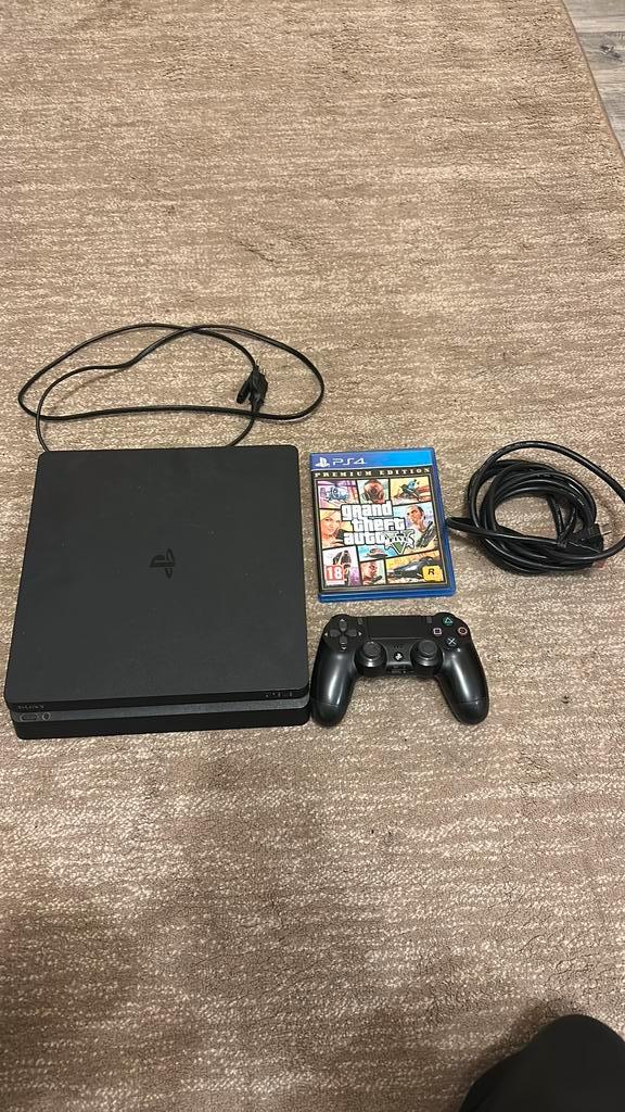 PlayStation 4 Slim + GTA V + Controller, Spelcomputers en Games, Spelcomputers | Sony PlayStation 4, Zo goed als nieuw, Slim, Met 1 controller