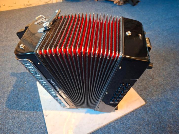 Marinucci trekharmonica, Muziek en Instrumenten, Accordeons, Gebruikt, Overige merken, Ophalen