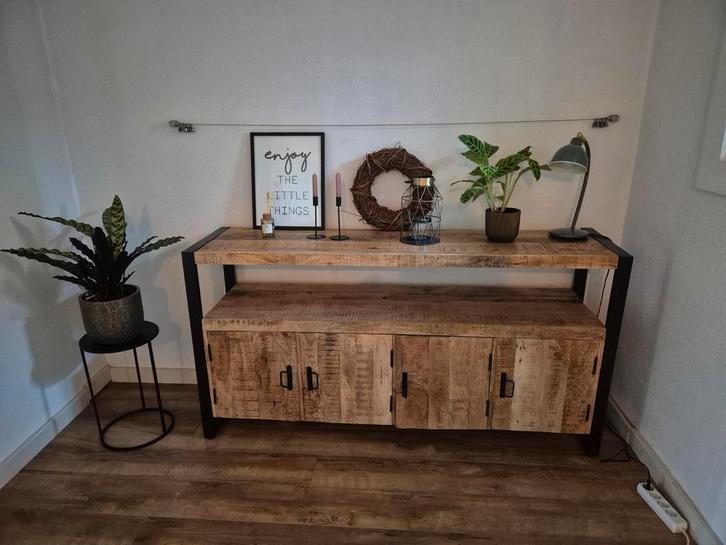 Dressoir mangohout 4 deuren industrieel H91cmxB176cmxD45cm, Huis en Inrichting, Kasten | Dressoirs, Zo goed als nieuw, 25 tot 50 cm