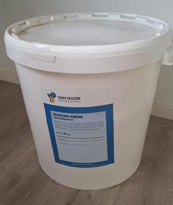 Nieuw siloxan creme impregneermiddel 15 kg beschikbaar voor biedingen