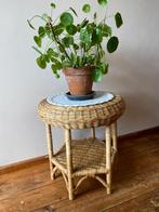 rieten bijzet tafel, Overige materialen, Minder dan 55 cm, Gebruikt, Rond