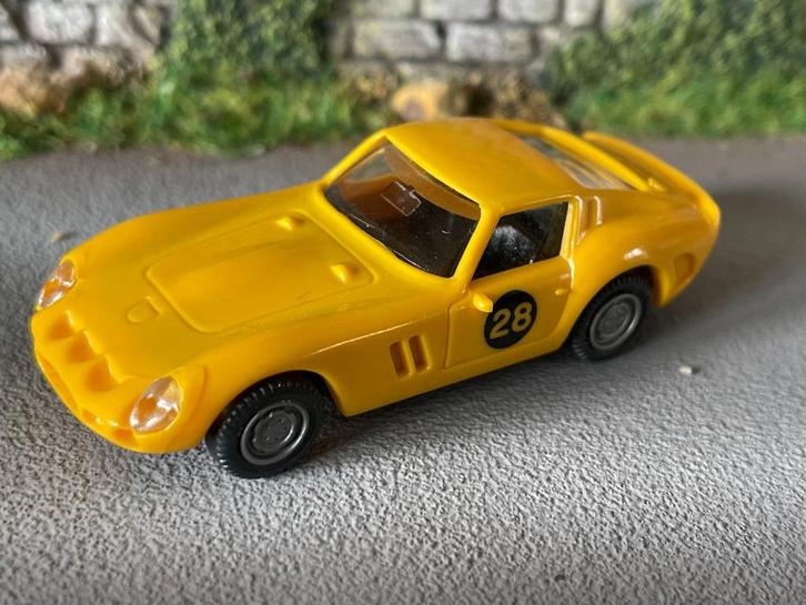 1:87 modellen Ferrari en Audi, Hobby en Vrije tijd, Modelauto's | 1:87, Nieuw, Auto, Overige merken, Ophalen of Verzenden