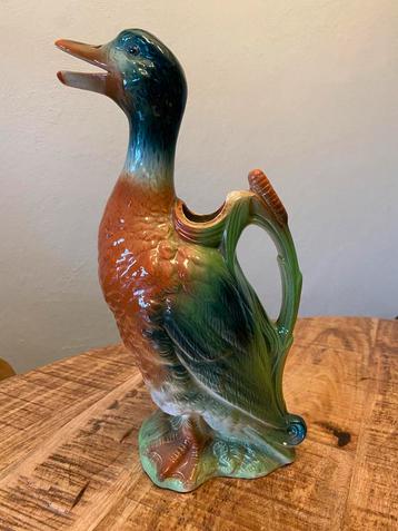 Saint Clément barbotine kan eend schenkkan gemerkt wijn beschikbaar voor biedingen