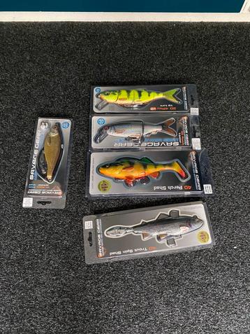 Compleet Savage Gear snoekvis pakket (5 stuks) beschikbaar voor biedingen