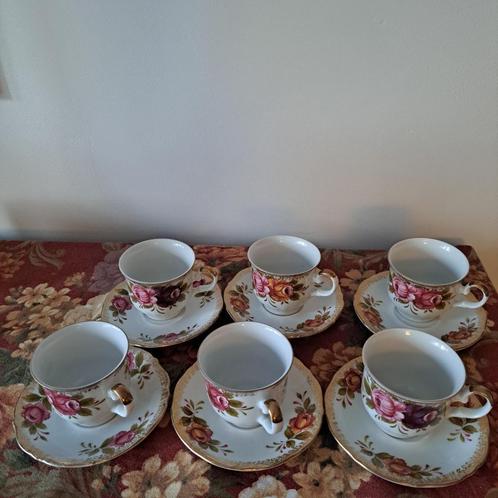 Theeservies Bavaria Winterling, Antiek en Kunst, Antiek | Servies compleet, Ophalen of Verzenden