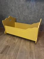Antiek houten poppenbed, Ophalen, Gebruikt, Meubelstuk of Keukentje