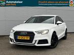 Audi A3 SEDAN 1.0TFSI LMV NAVI Black/white, Voorwielaandrijving, 1160 kg, Stof, Gebruikt