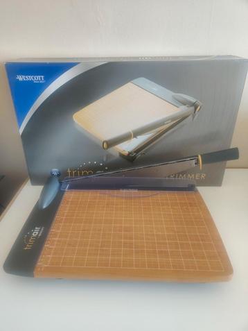 Westcott TrimAir 15107 Premium professionele papiersnijder beschikbaar voor biedingen