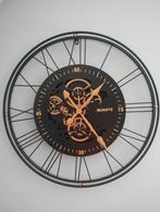 Wandklok radarklok met draaiende tandwielen 62cm breed, Ophalen of Verzenden, Gebruikt