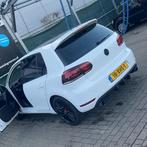 Volkswagen Golf 1.2 TSI GTI PAKKET APK 03-26, Auto's, Zwart, Wit, Leder, Handgeschakeld