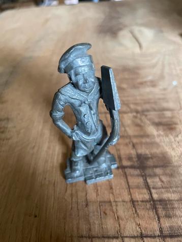 Tinnen Bakker Beeldje Daalderop beschikbaar voor biedingen