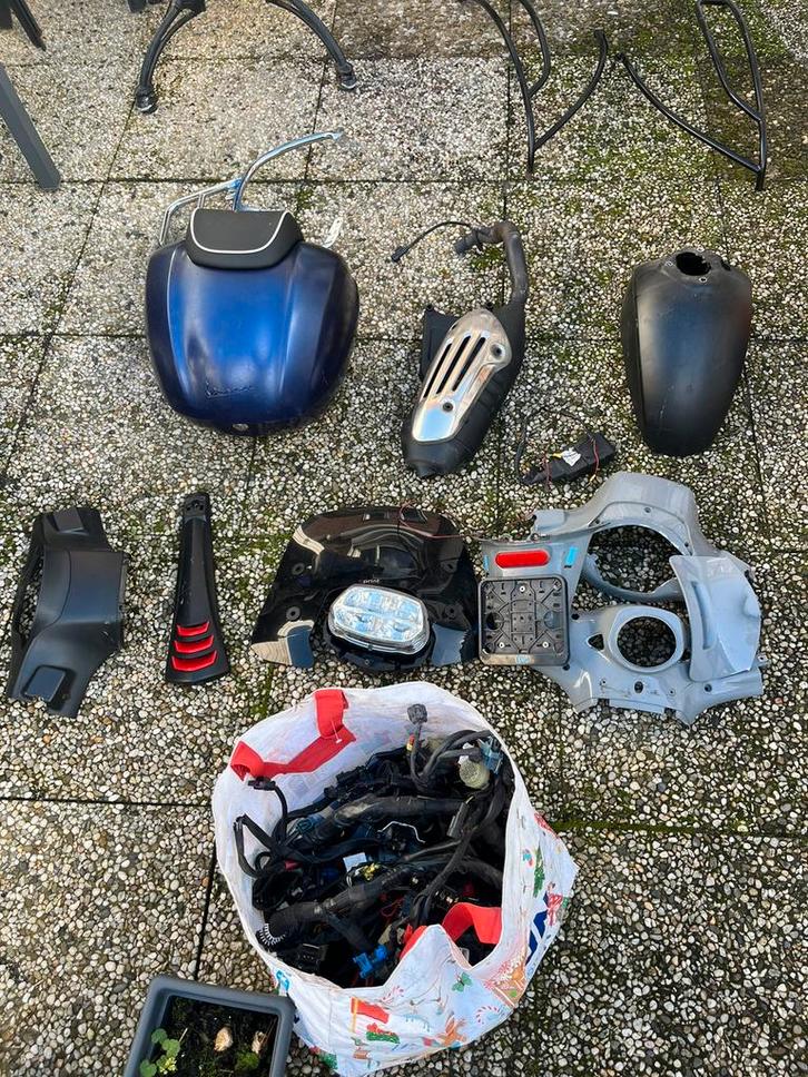 VESPA SPRINT ONDERDELEN, Motoren, Tuning en Styling, Ophalen of Verzenden