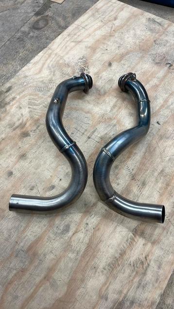 Achter uitlaatbochten, perfecte staat! Yamaha vmax, vmax beschikbaar voor biedingen