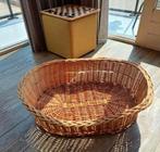 Rieten hondenmand, Dieren en Toebehoren, Ophalen, Zo goed als nieuw, Riet