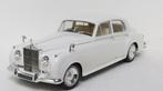 GEZOCHT: Rolls Royce Silver Cloud wit 1/18 Mininchamps, Hobby en Vrije tijd, Ophalen of Verzenden, Zo goed als nieuw, Auto, MiniChamps
