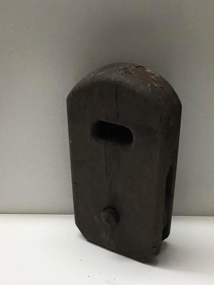 Vintage houten katrol met wiel en ophang oog, Antiek en Kunst, Antiek | Overige Antiek, Ophalen of Verzenden