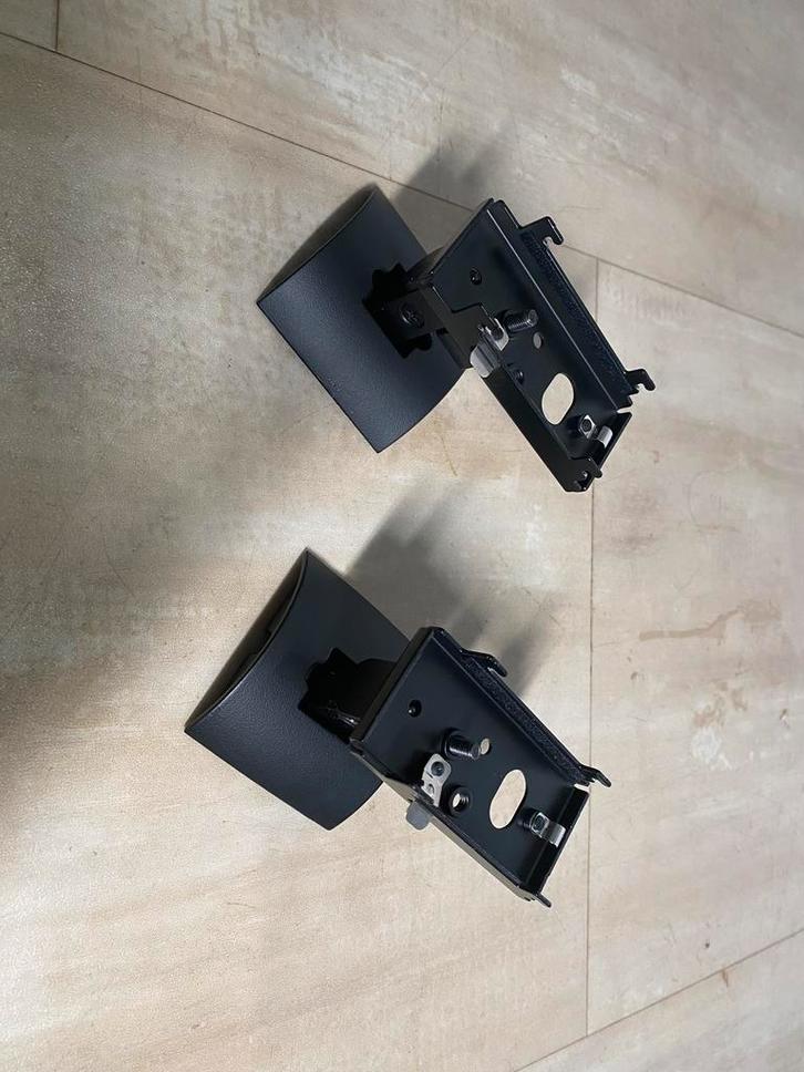 Bose UB20 serie II - muurbeugels bose surround virtually i, Audio, Tv en Foto, Luidsprekers, Zo goed als nieuw, Front, Rear of Stereo speakers