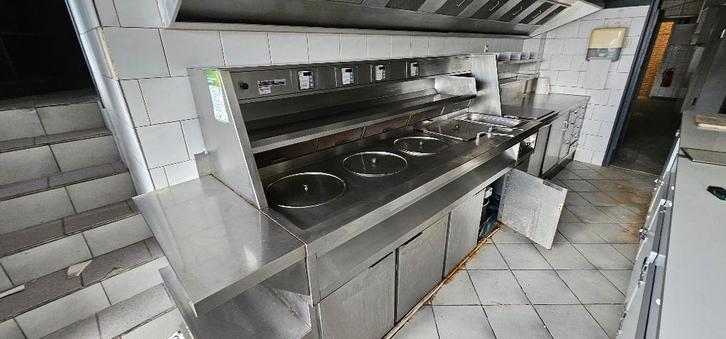 Cafetaria bakwand met afzuiging en koeldisplay, Zakelijke goederen, Horeca | Keukenapparatuur, Fornuis, Frituur en Grillen, Gebruikt