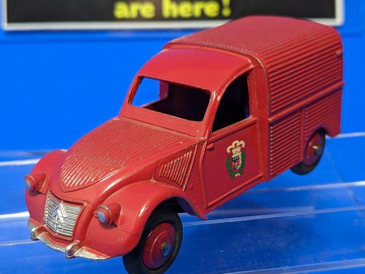 Dinky Toys France #25 d  Citroen Pompiers Paris 1958, Hobby en Vrije tijd, Modelauto's | 1:43, Gebruikt, Auto, Dinky Toys, Ophalen of Verzenden