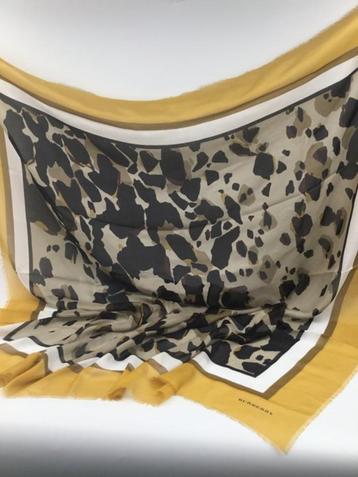 Burberry nieuwe sjaal dierenprint, incl verzending beschikbaar voor biedingen