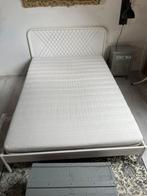 Bed IKEA wit Twijfelaar (140x200) + matras en lattenbodem, 140 cm, Metaal, Wit, Zo goed als nieuw