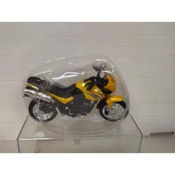 59796: Triumph Tiger 900 - Maisto 1:18 beschikbaar voor biedingen